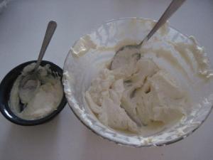 Add white chocolate to two thirds of ricotta mix